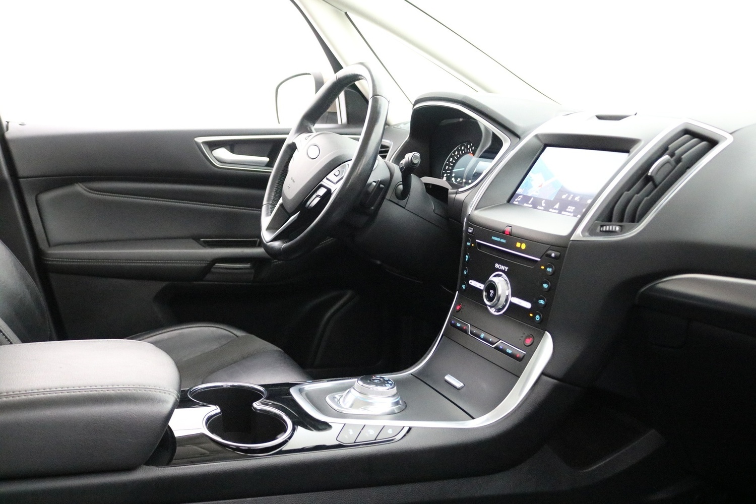 Ford S-MAX vaihtoauto