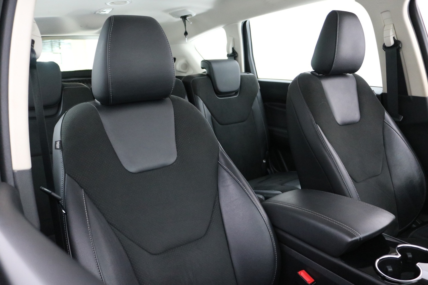 Ford S-MAX vaihtoauto