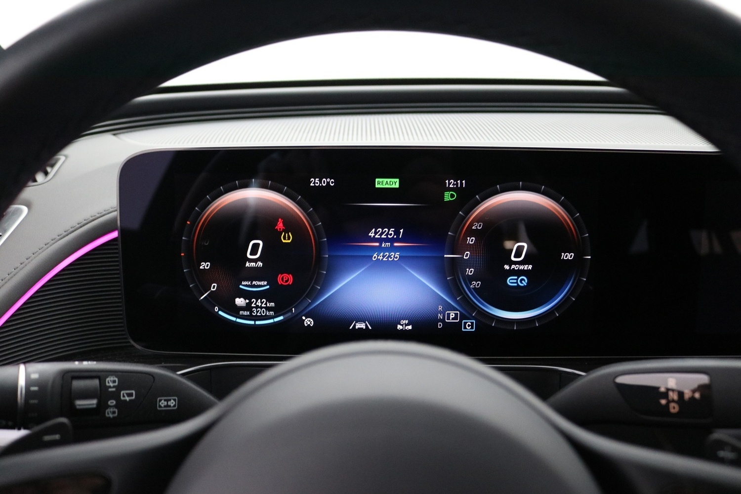 Mercedes-Benz EQC vaihtoauto