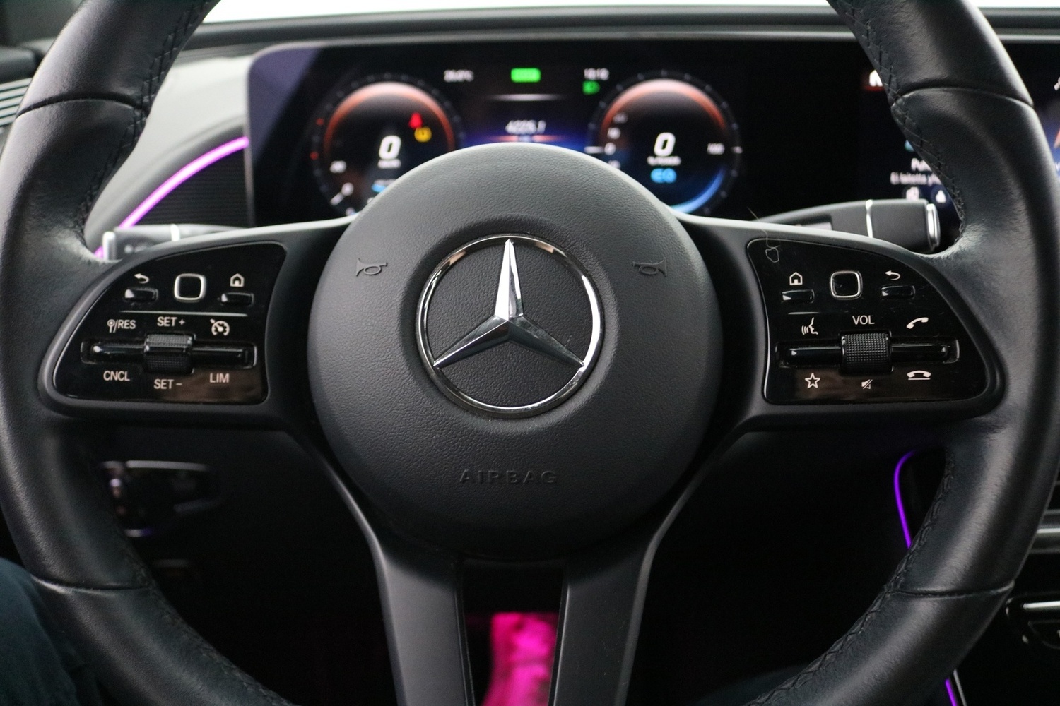 Mercedes-Benz EQC vaihtoauto