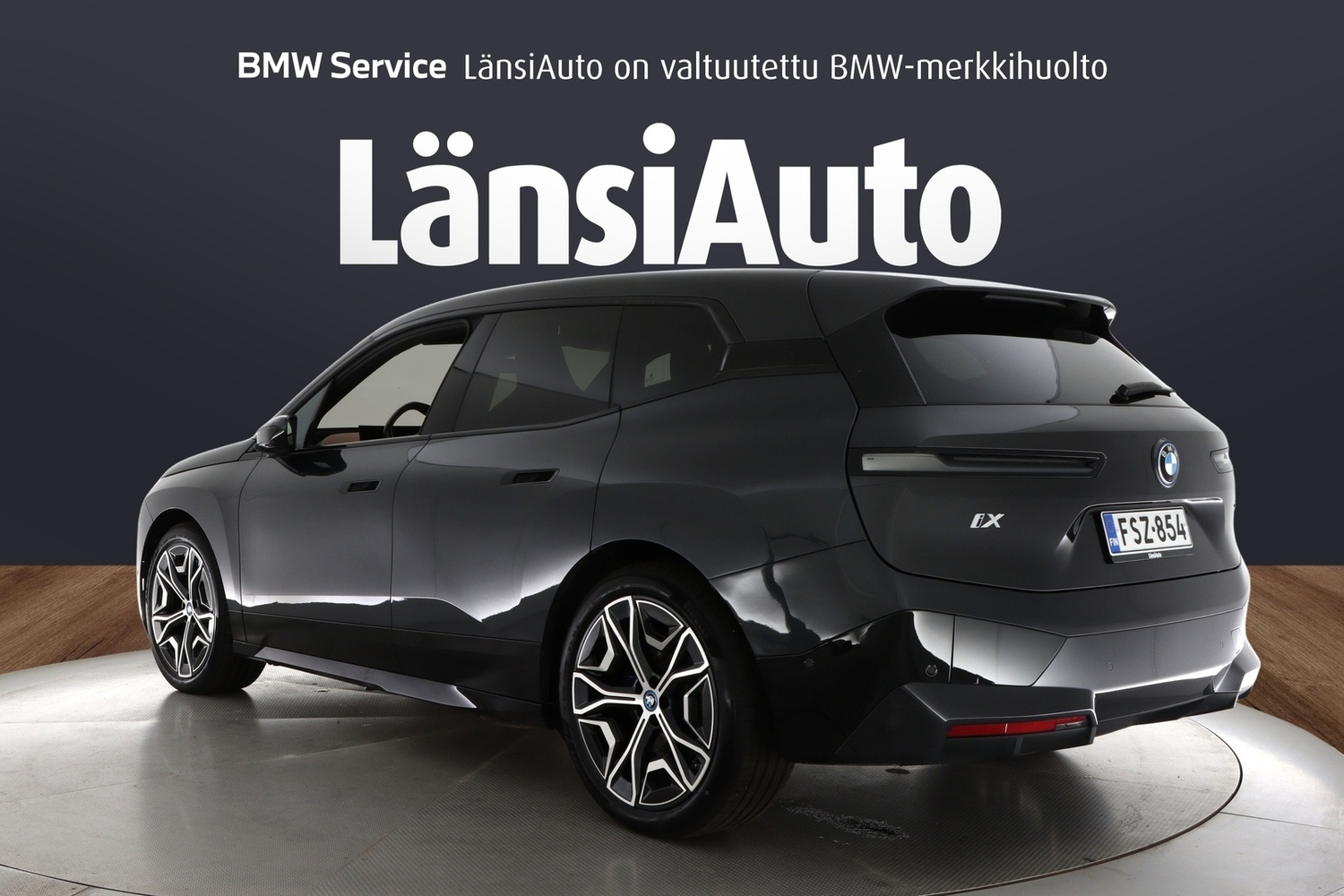 BMW iX vaihtoauto