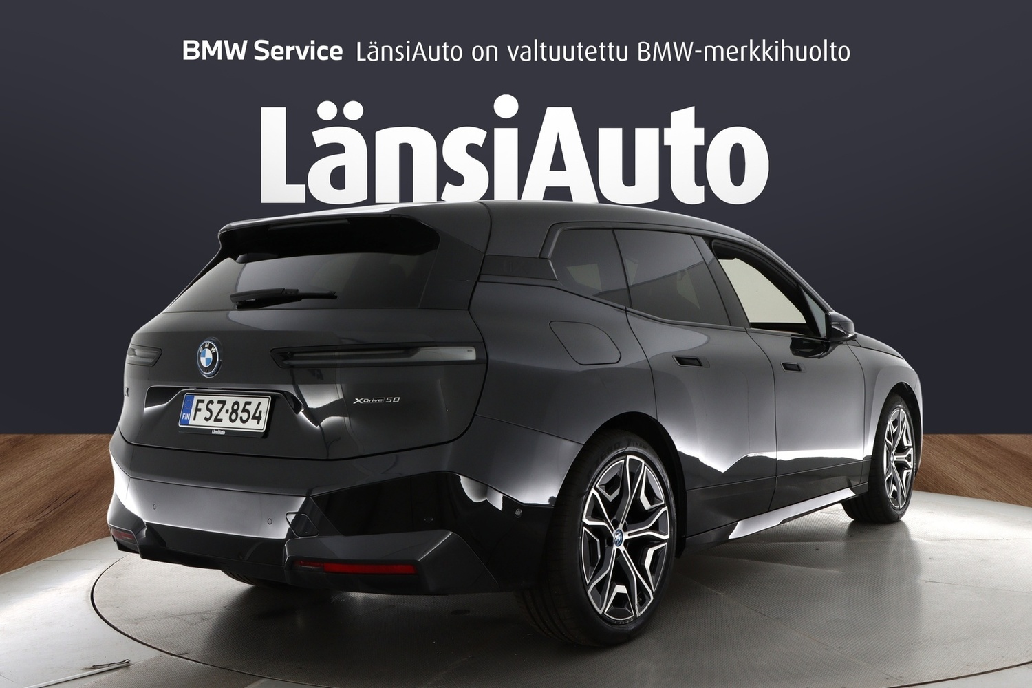 BMW iX vaihtoauto