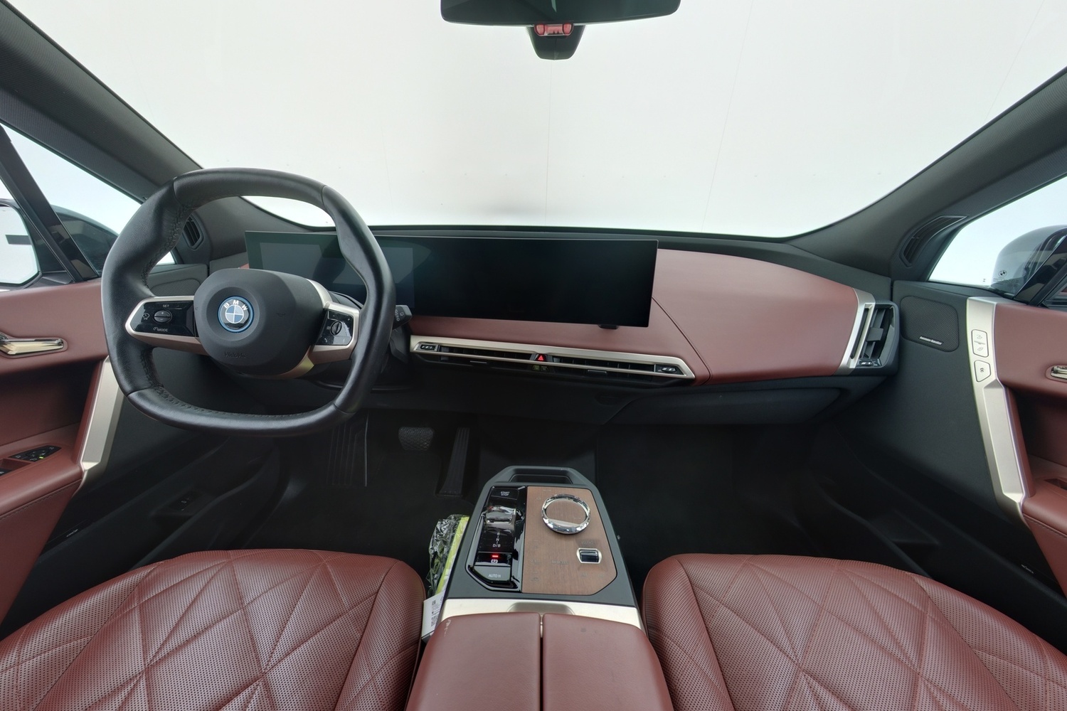 BMW iX vaihtoauto