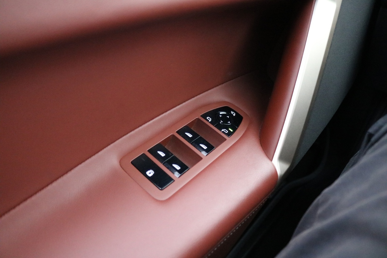 BMW iX vaihtoauto