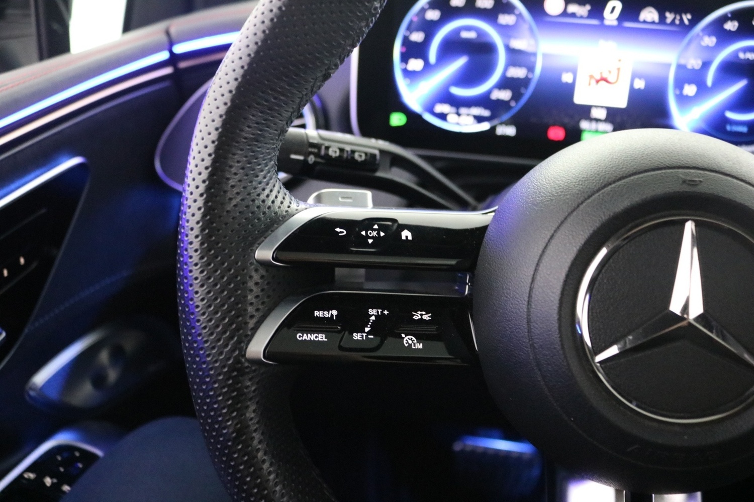 Mercedes-Benz EQE vaihtoauto