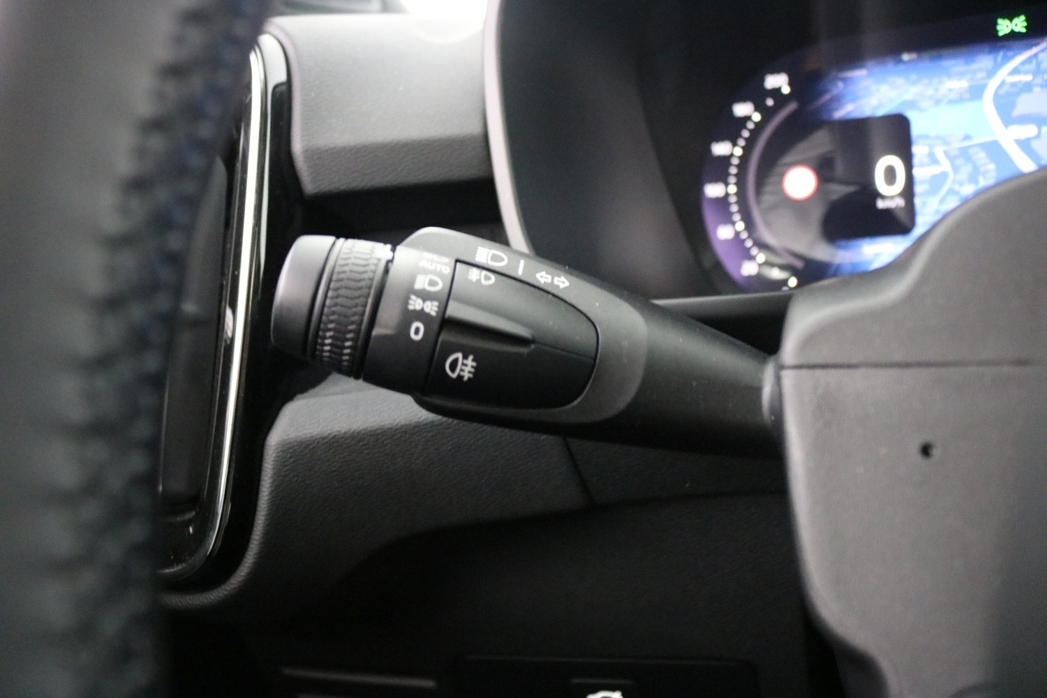 Volvo C40 vaihtoauto
