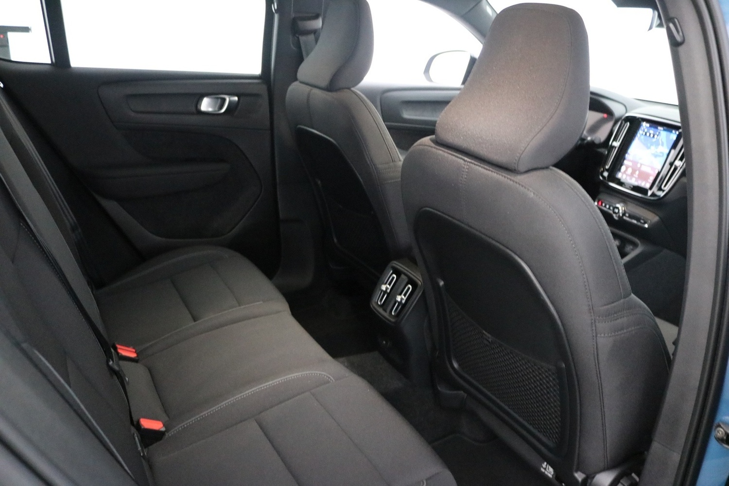 Volvo C40 vaihtoauto