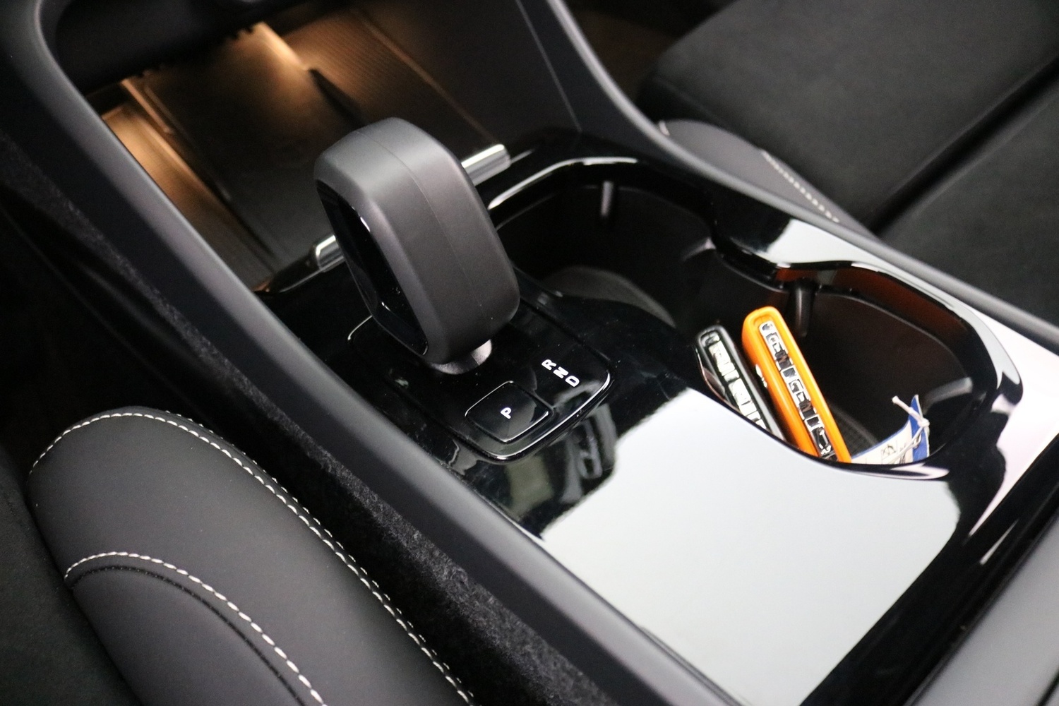 Volvo EX40 vaihtoauto