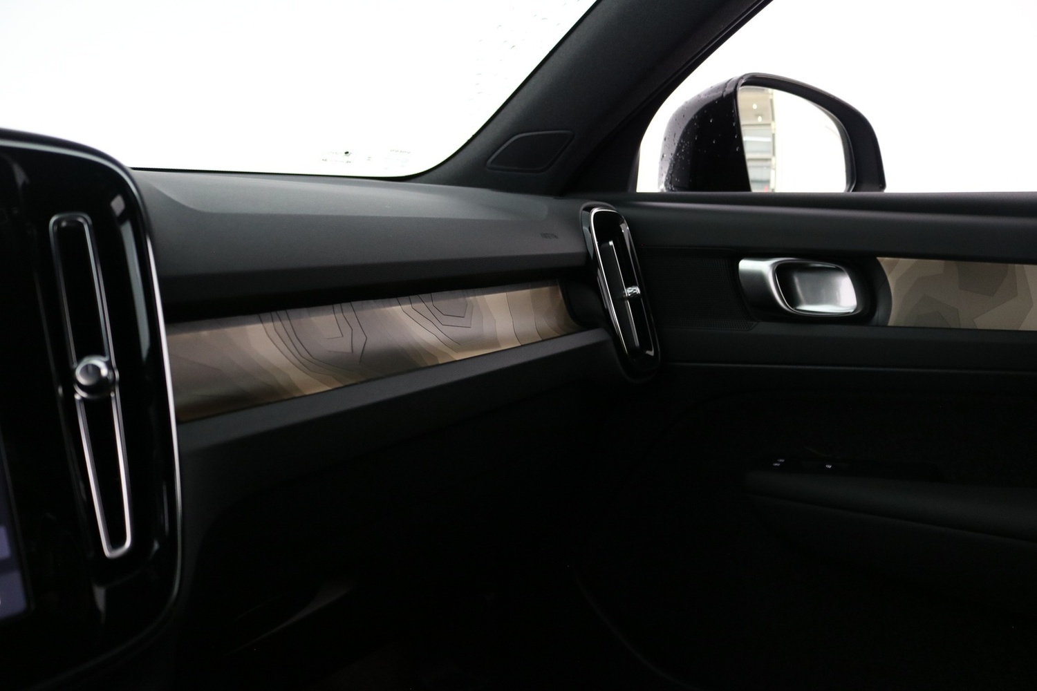Volvo EX40 vaihtoauto