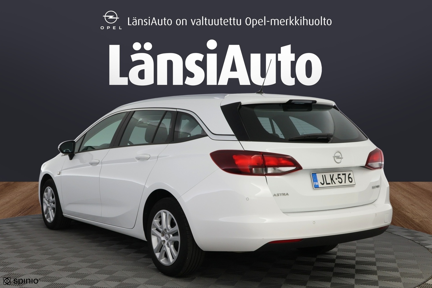 Opel Astra vaihtoauto