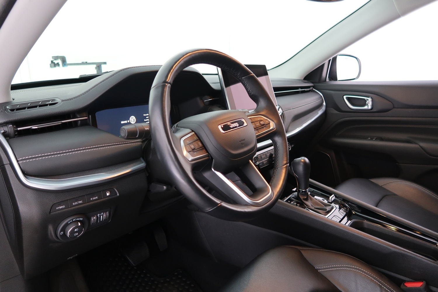 Jeep Compass vaihtoauto