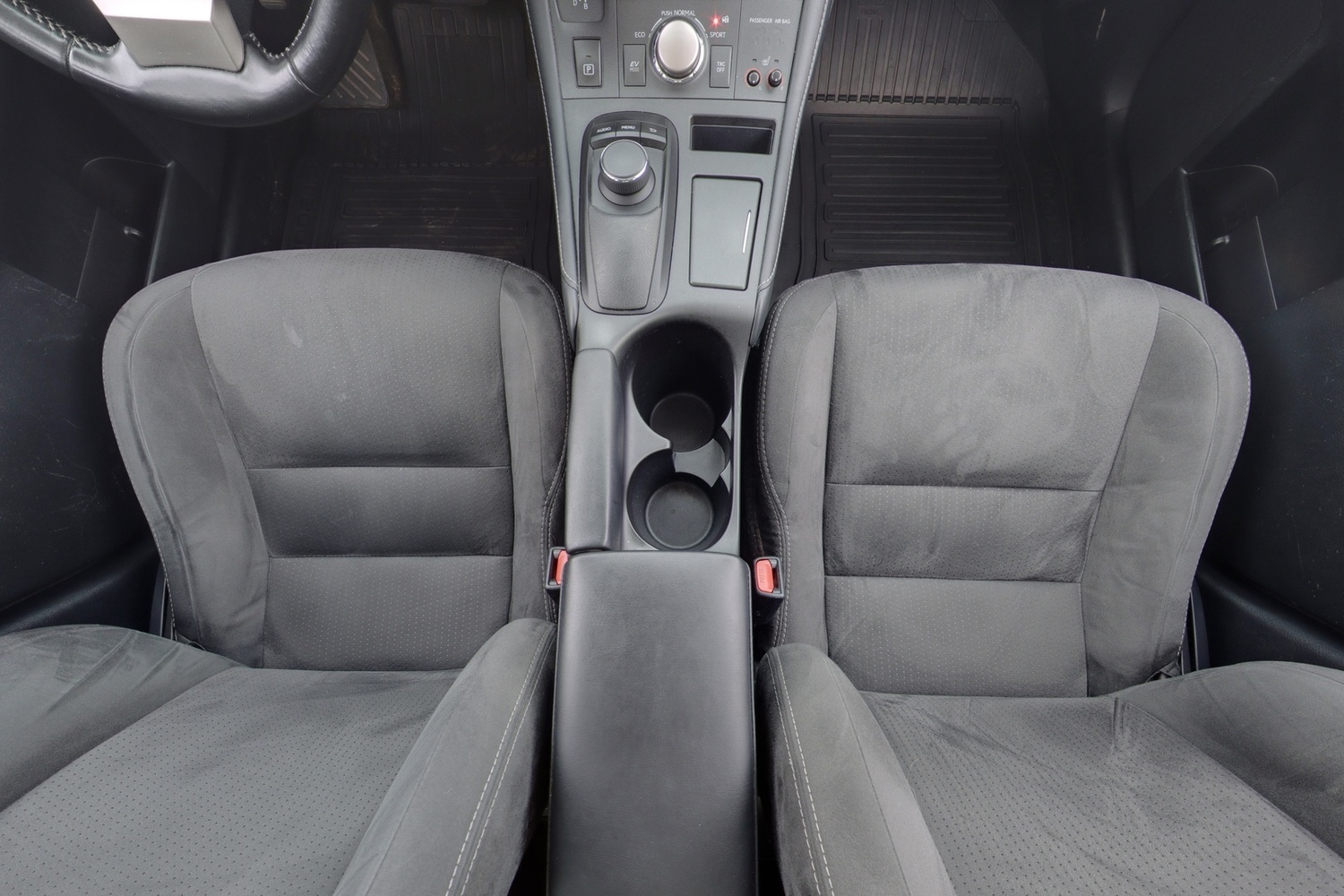 Lexus CT vaihtoauto