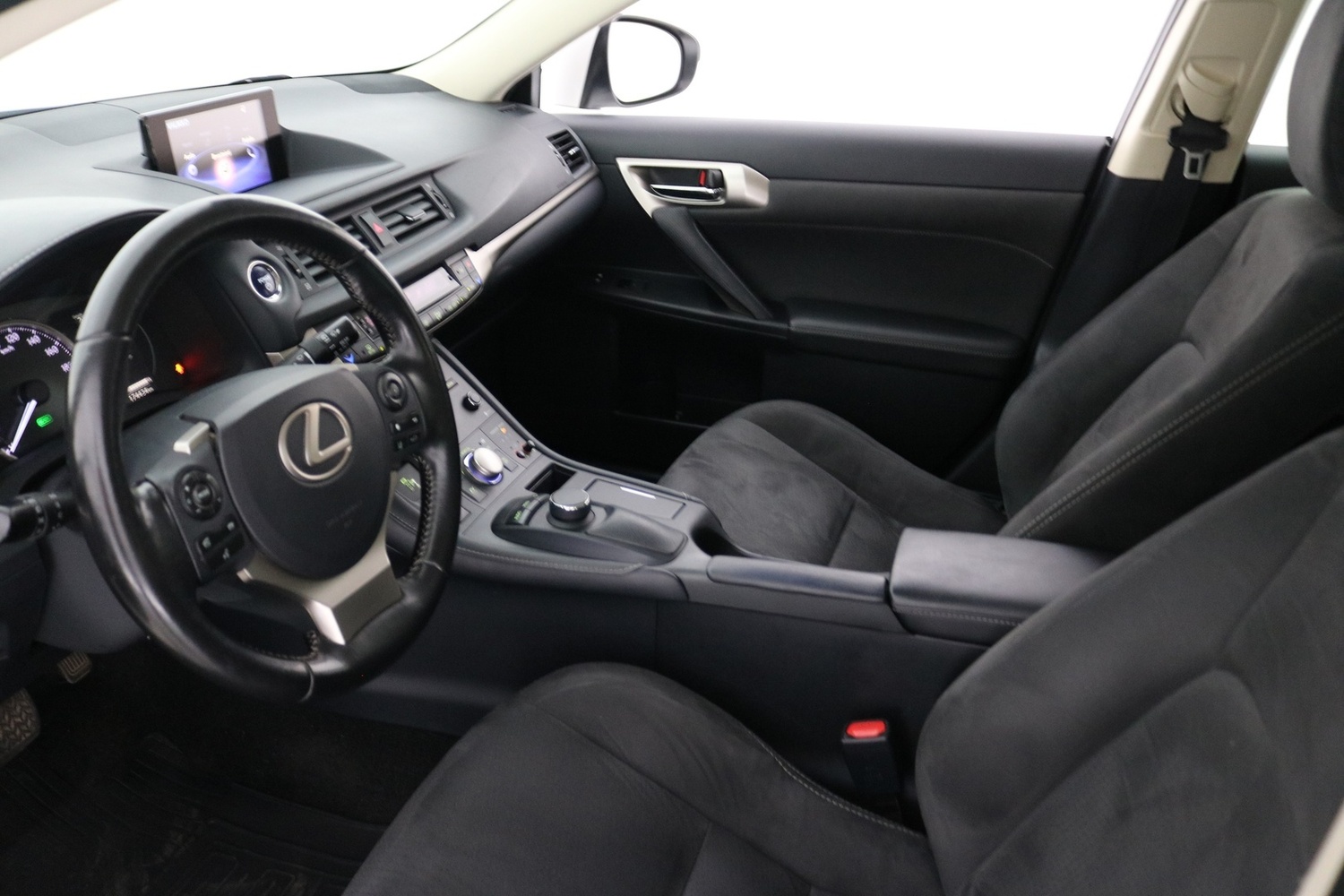 Lexus CT vaihtoauto