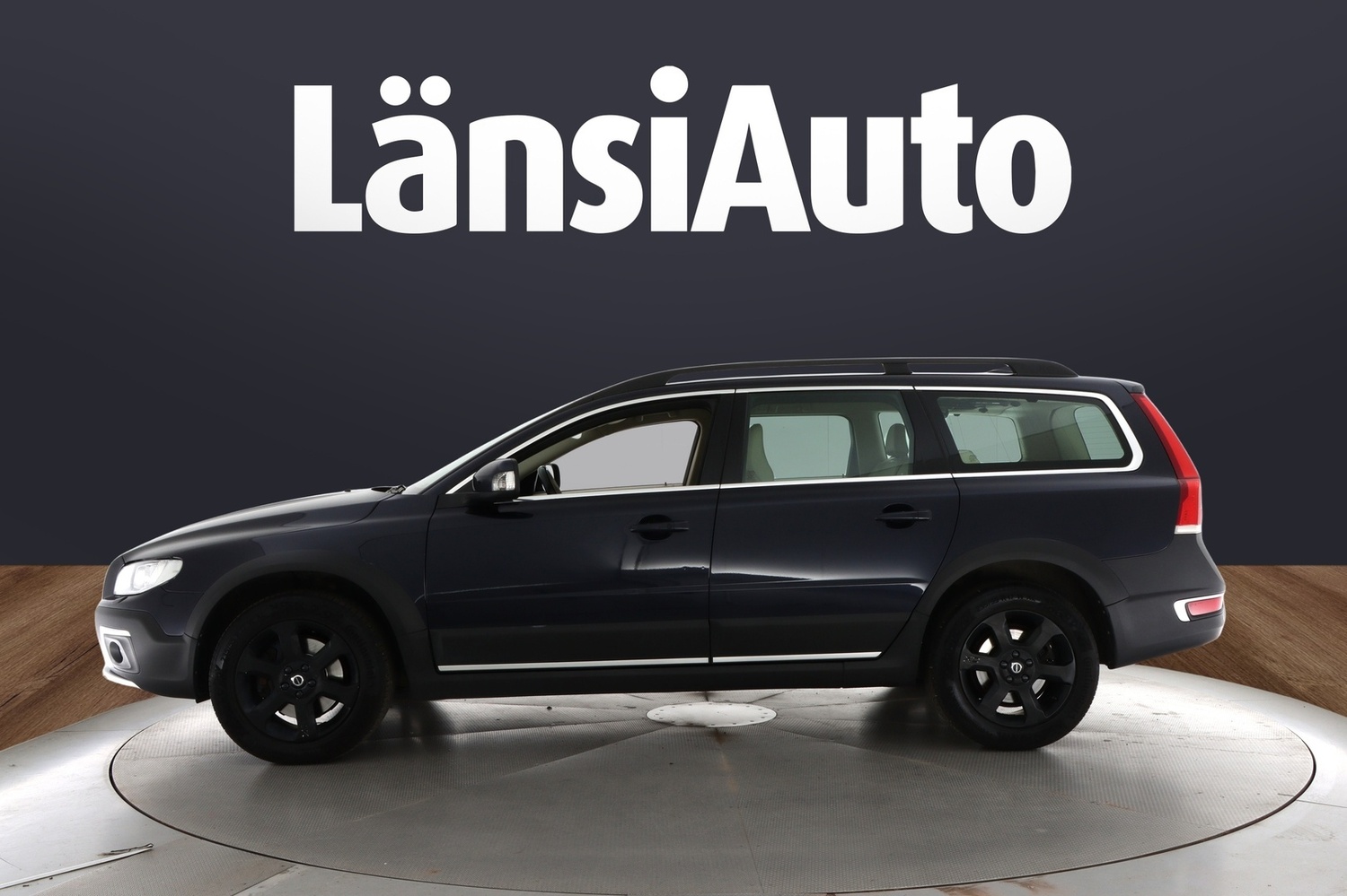 Volvo XC70 vaihtoauto