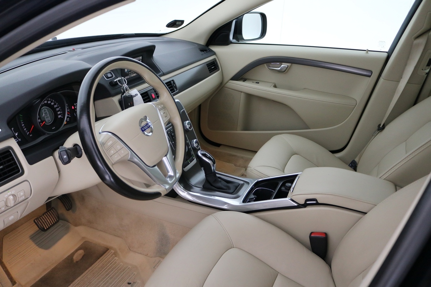 Volvo XC70 vaihtoauto