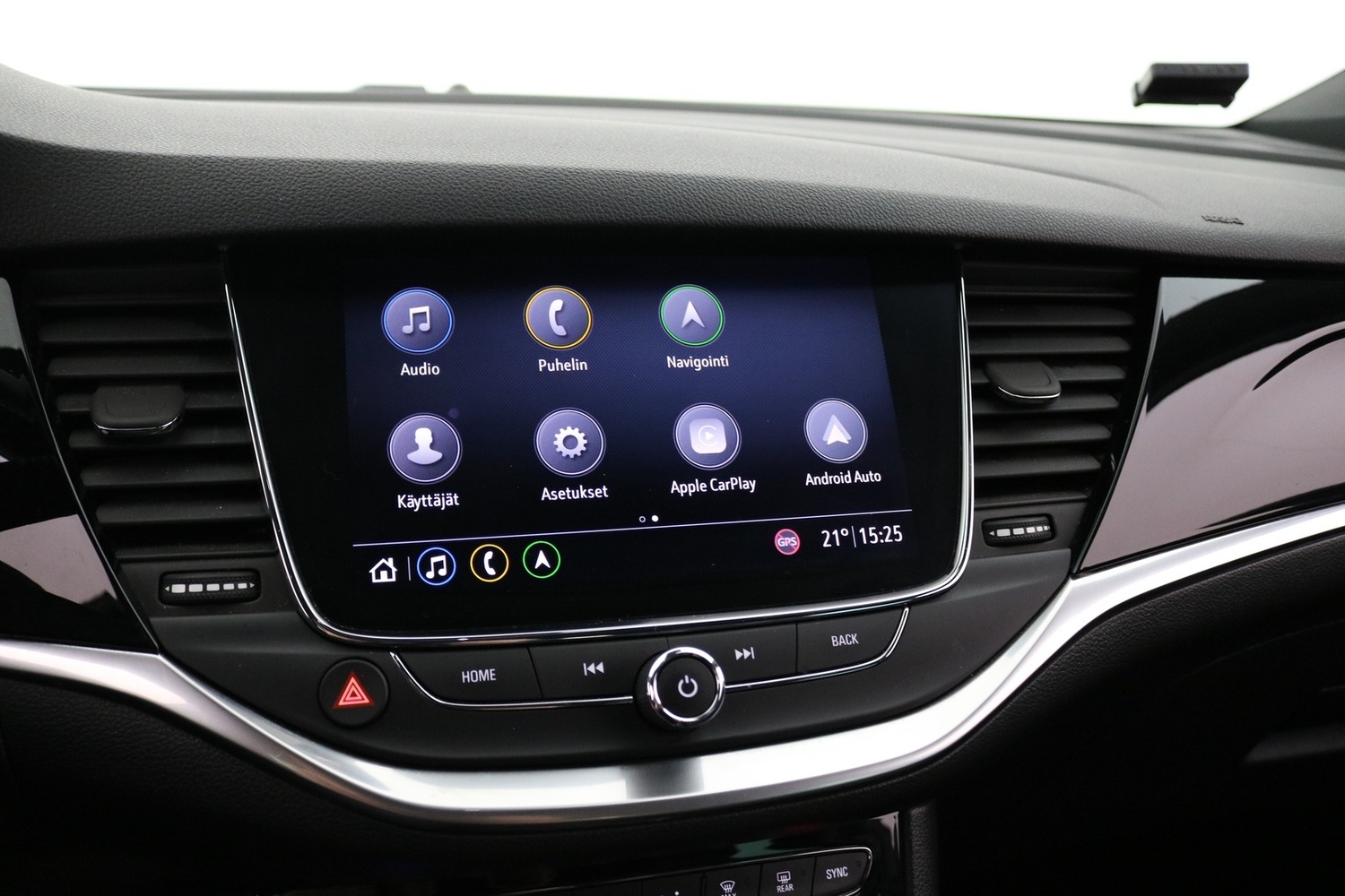Opel Astra vaihtoauto