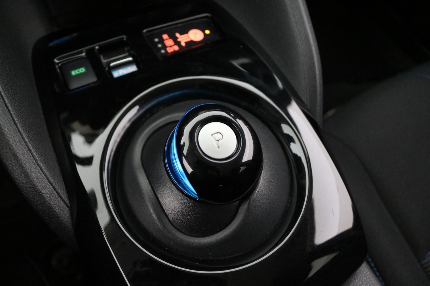 Nissan Leaf vaihtoauto