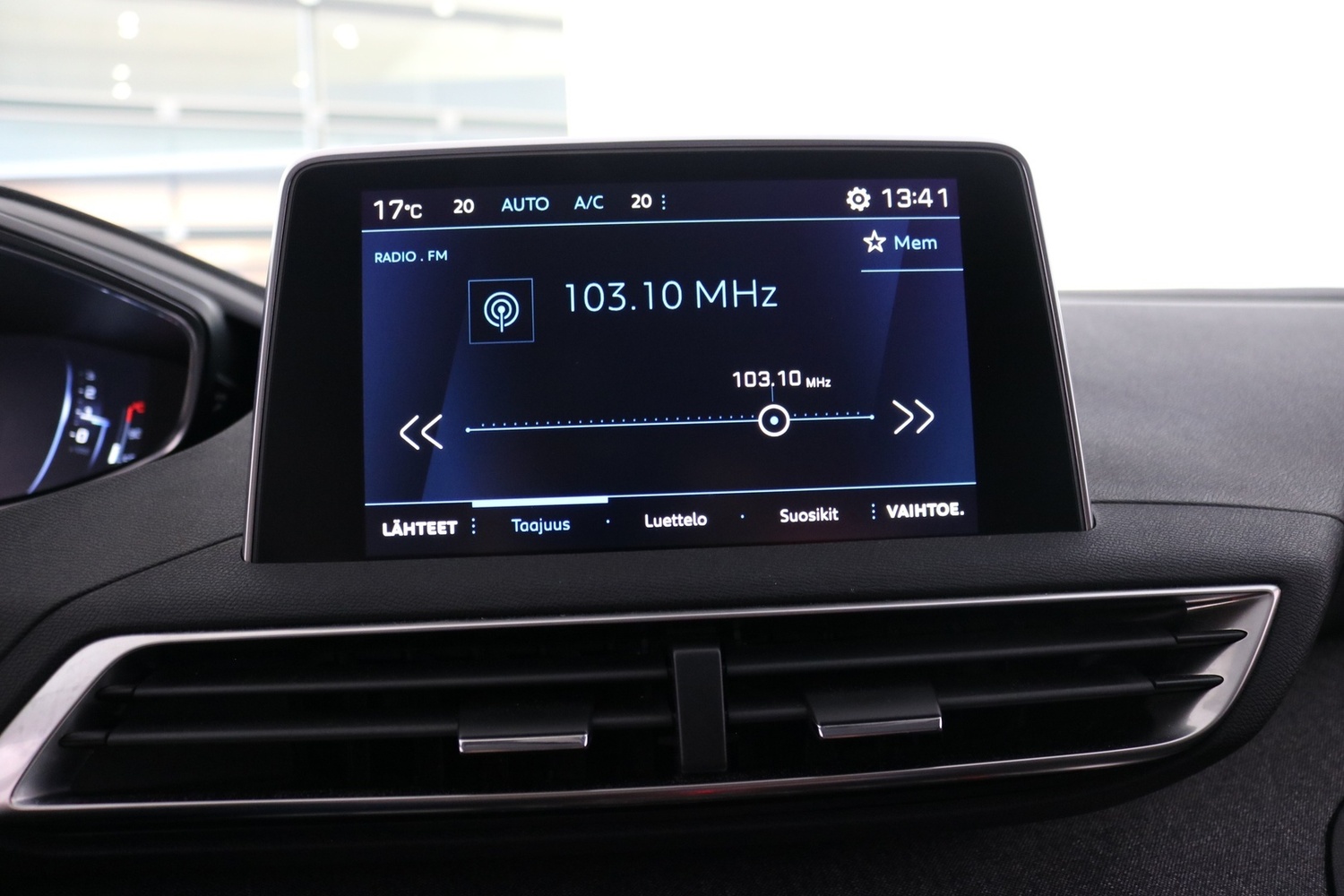 Peugeot 3008 vaihtoauto