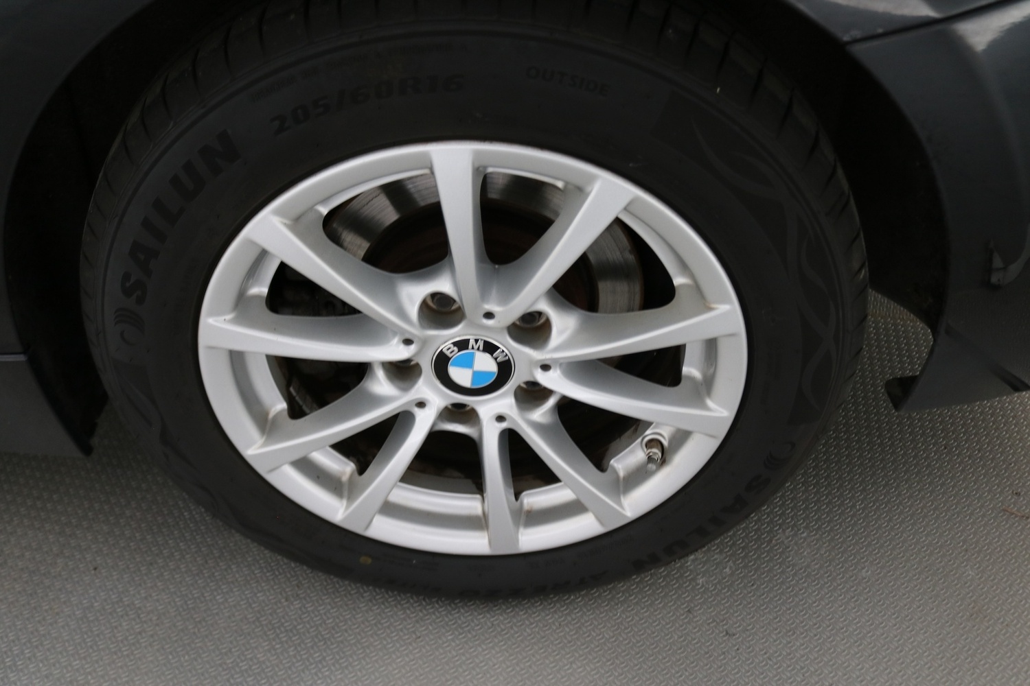 BMW 318 vaihtoauto