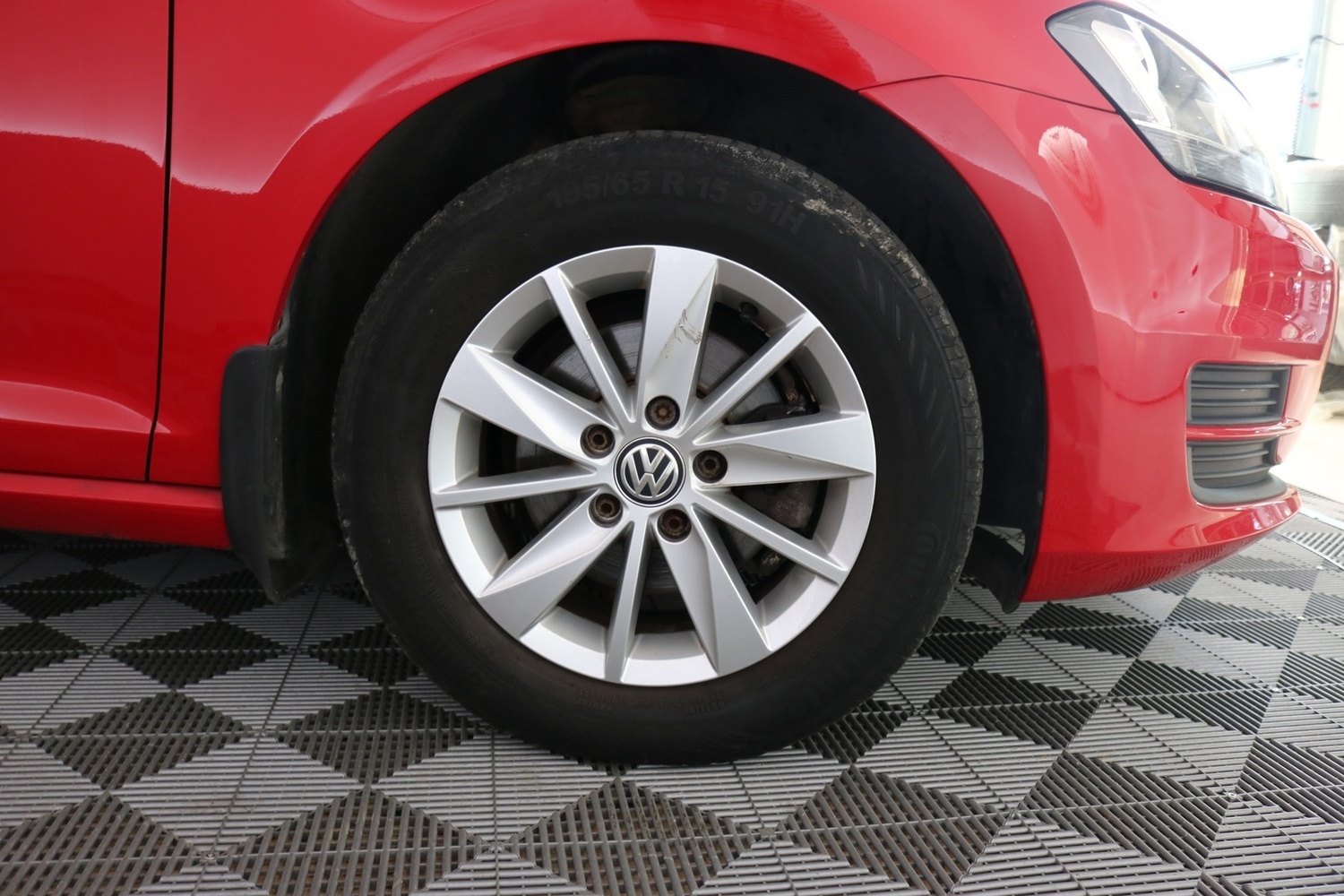 Volkswagen Golf vaihtoauto