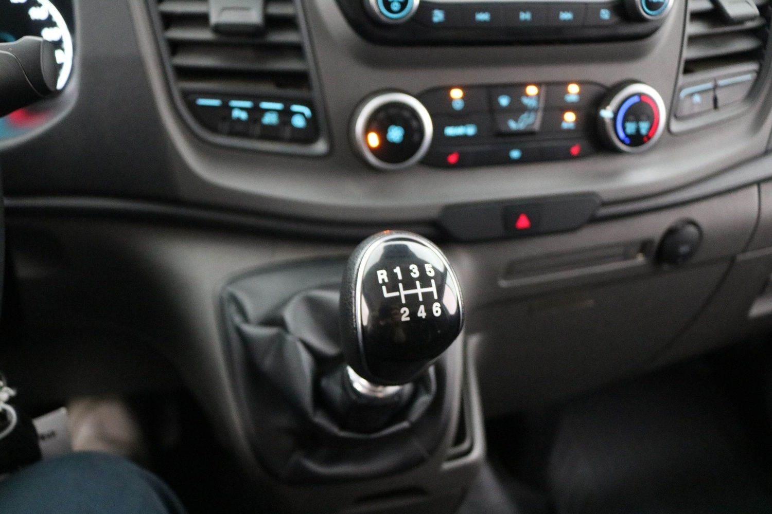Ford Transit Custom vaihtoauto