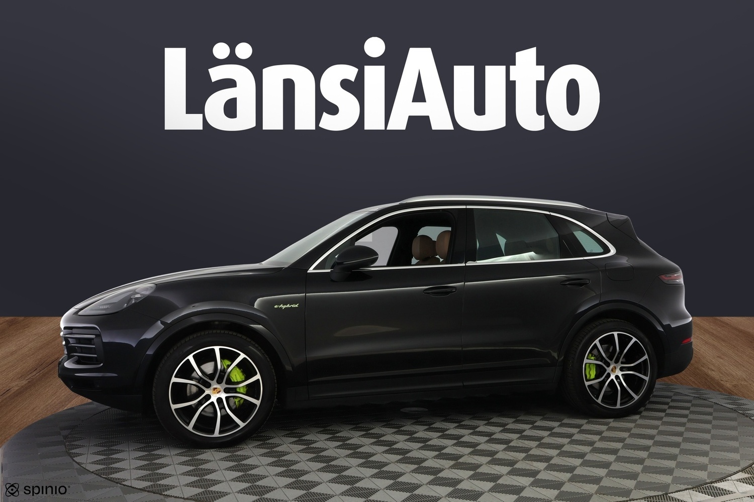 Porsche Cayenne vaihtoauto