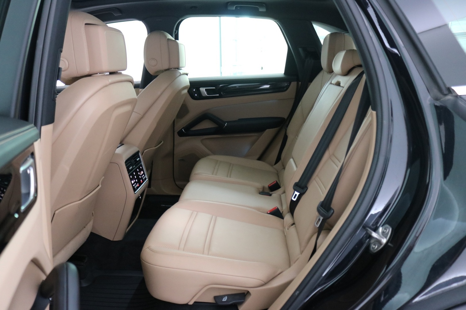Porsche Cayenne vaihtoauto