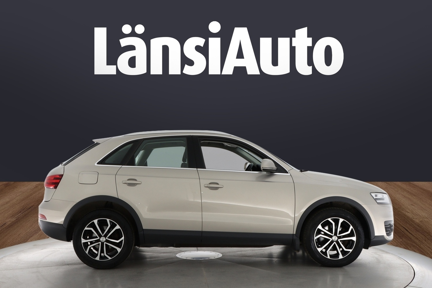 Audi Q3 vaihtoauto