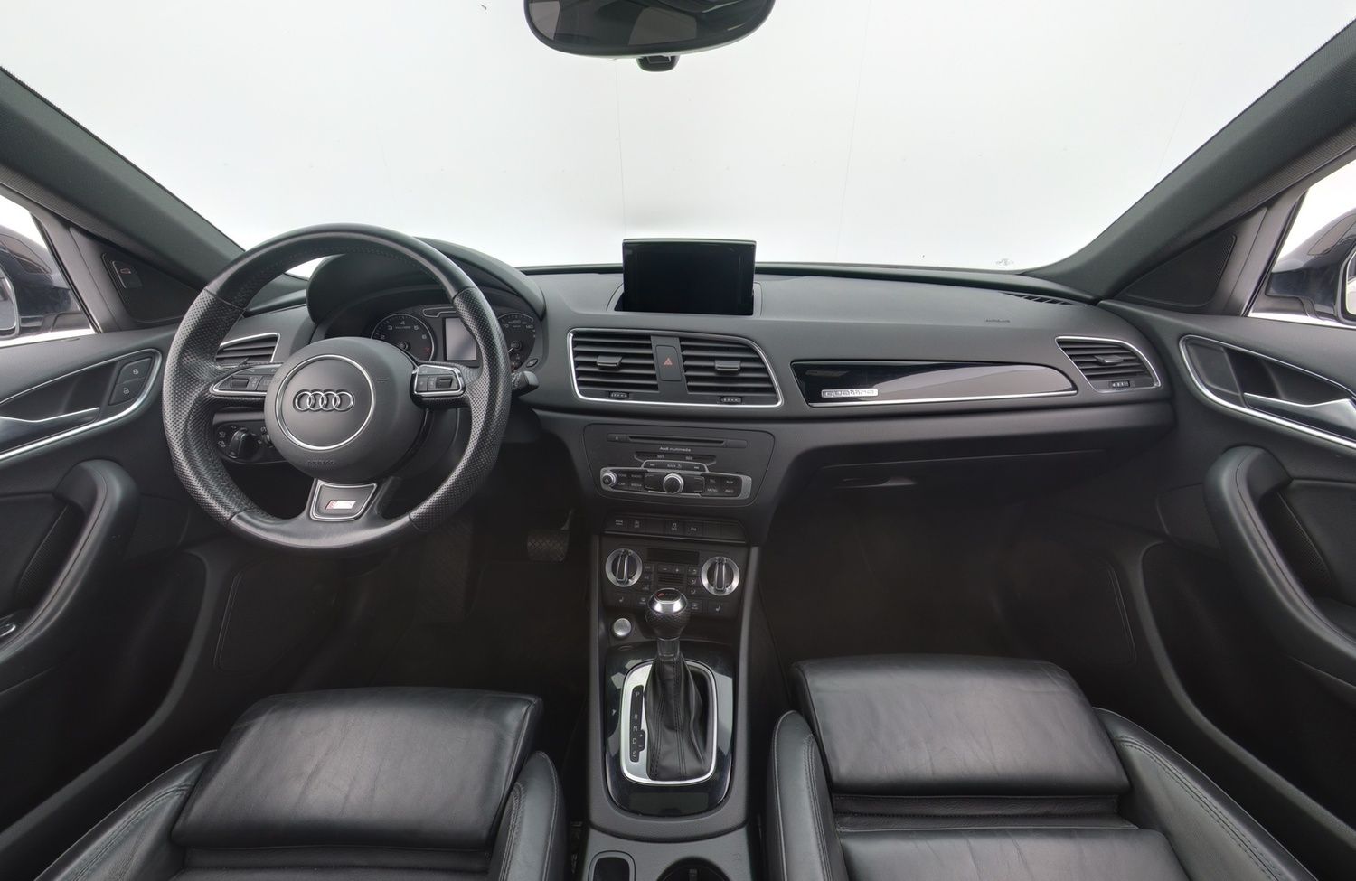 Audi Q3 vaihtoauto