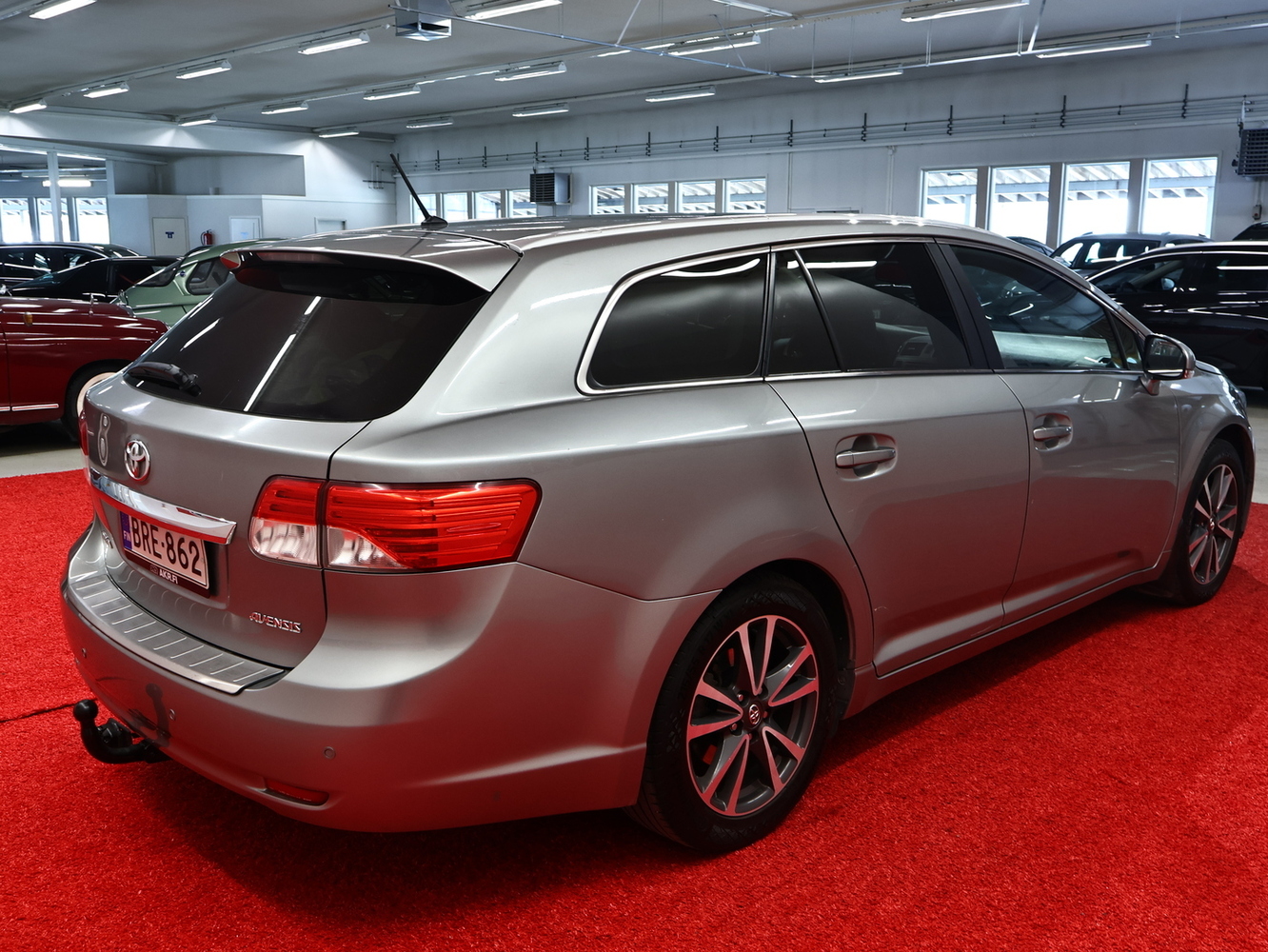 Toyota Avensis vaihtoauto