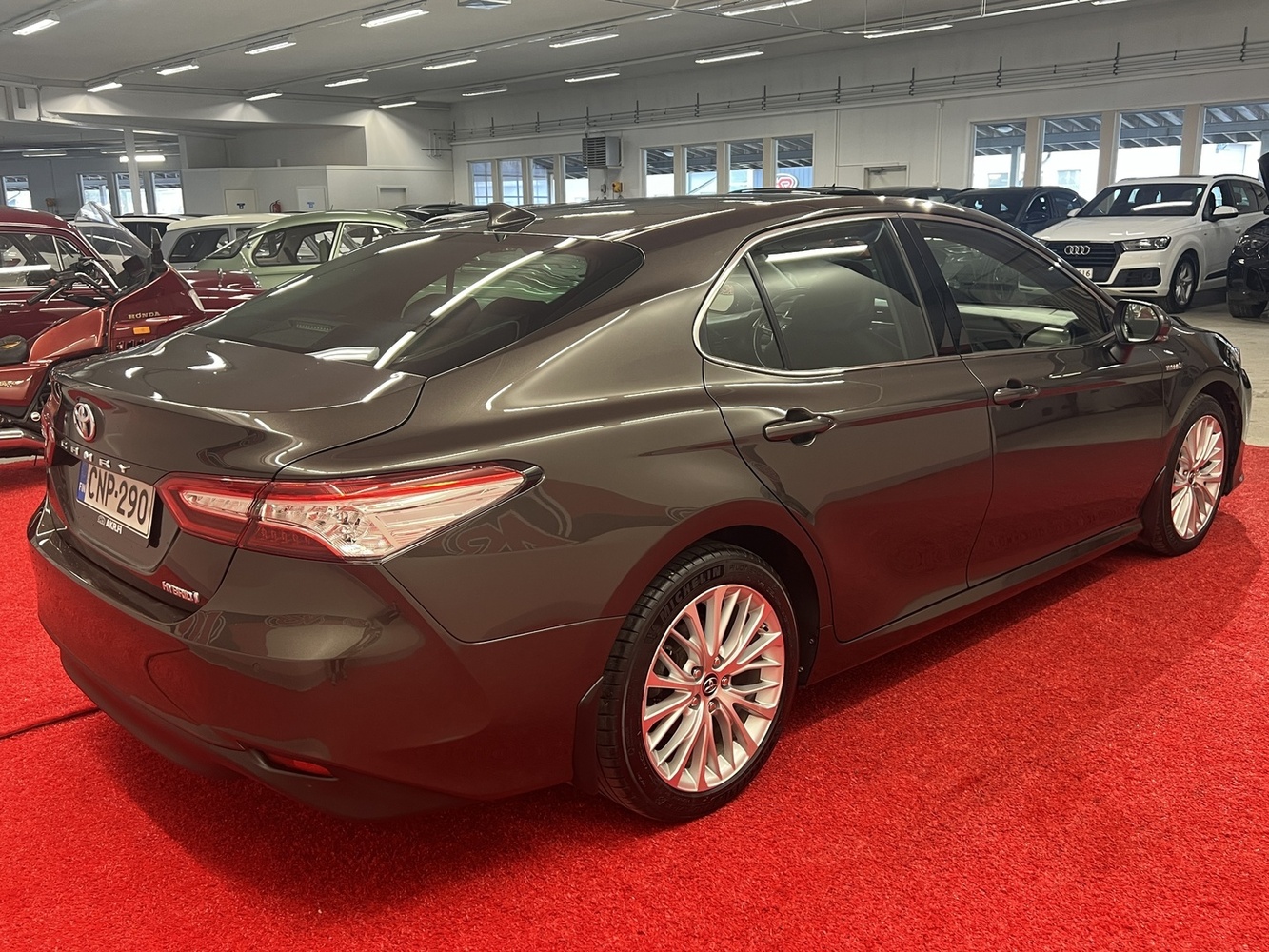 Toyota Camry vaihtoauto
