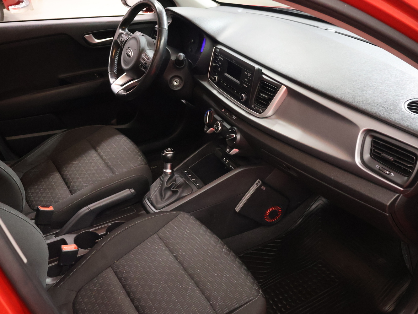 Kia Rio vaihtoauto
