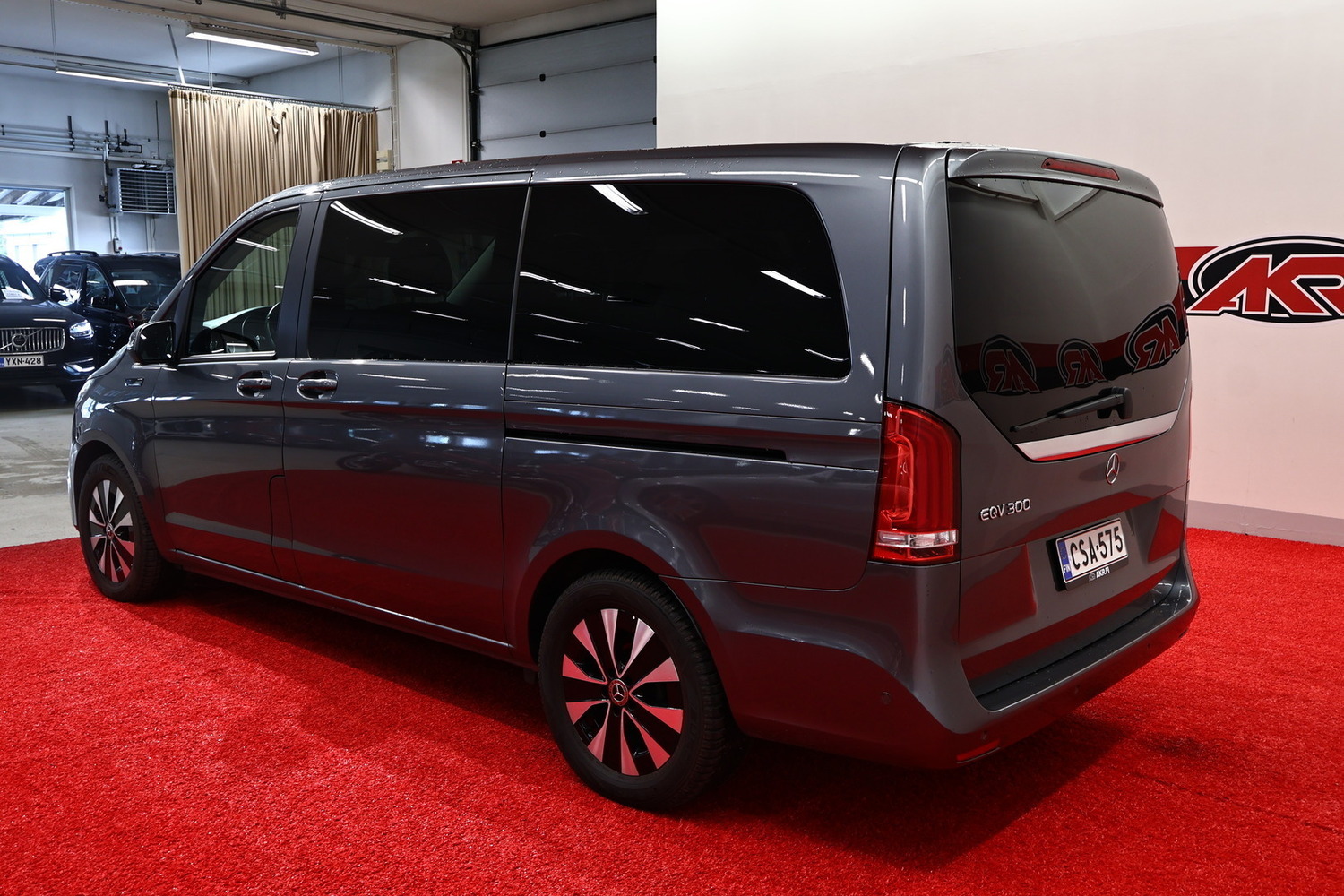 Mercedes-Benz EQV vaihtoauto