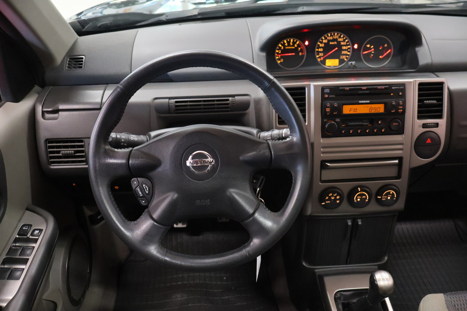 Nissan X-Trail vaihtoauto