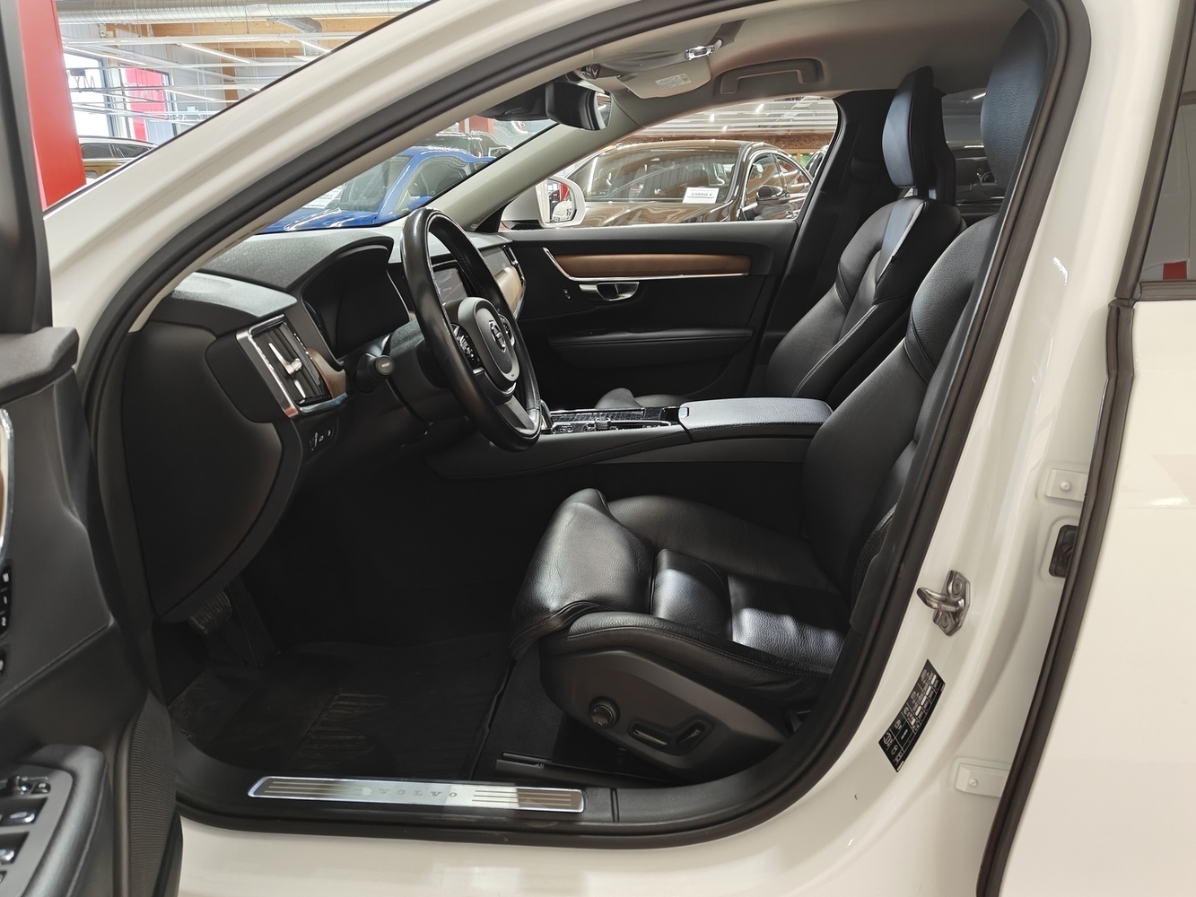 Volvo V90 vaihtoauto