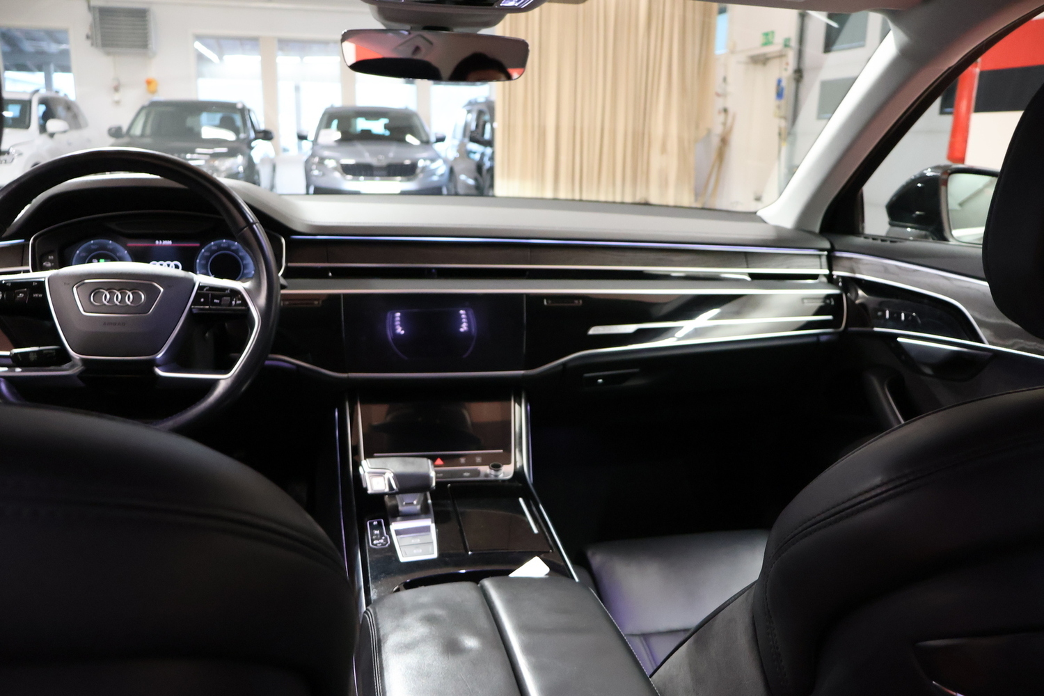 Audi A8 vaihtoauto