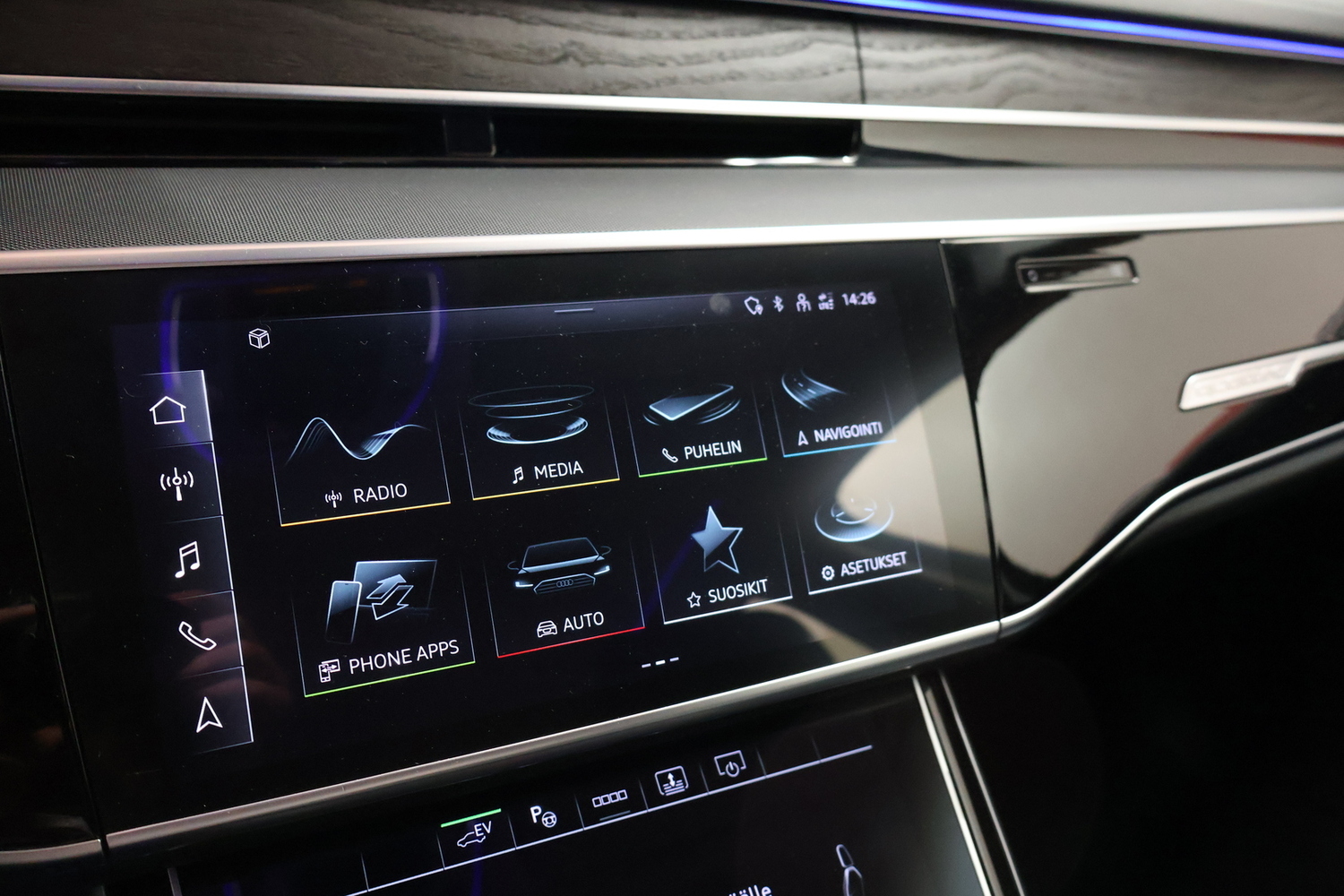 Audi A8 vaihtoauto