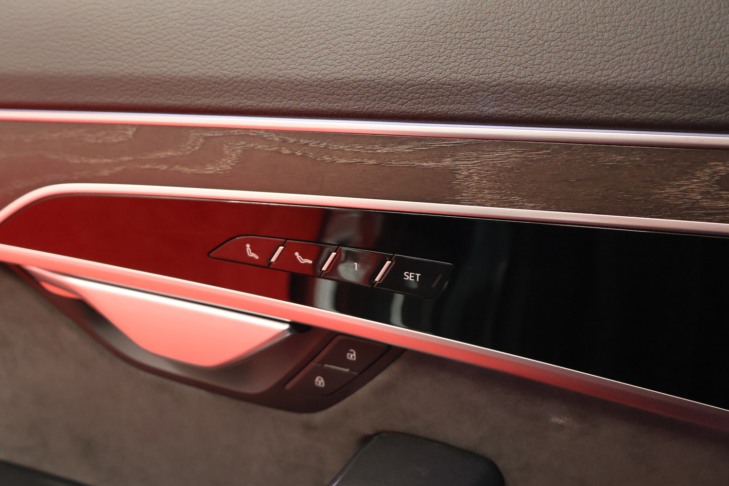 Audi A8 vaihtoauto