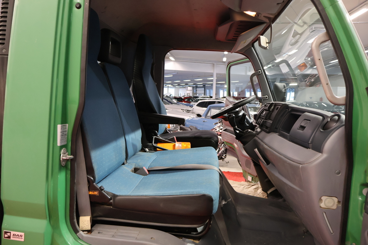 Mitsubishi Fuso Canter vaihtoauto