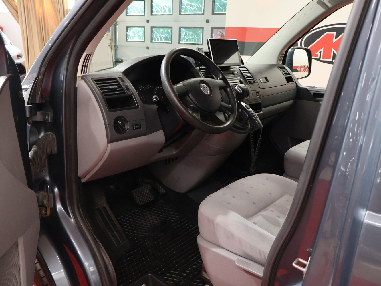 Volkswagen Caravelle vaihtoauto