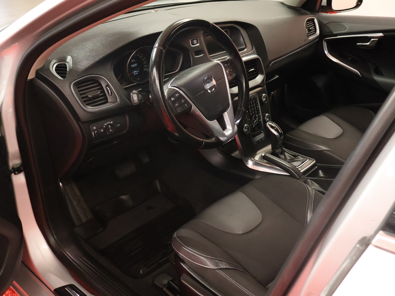 Volvo V40 vaihtoauto