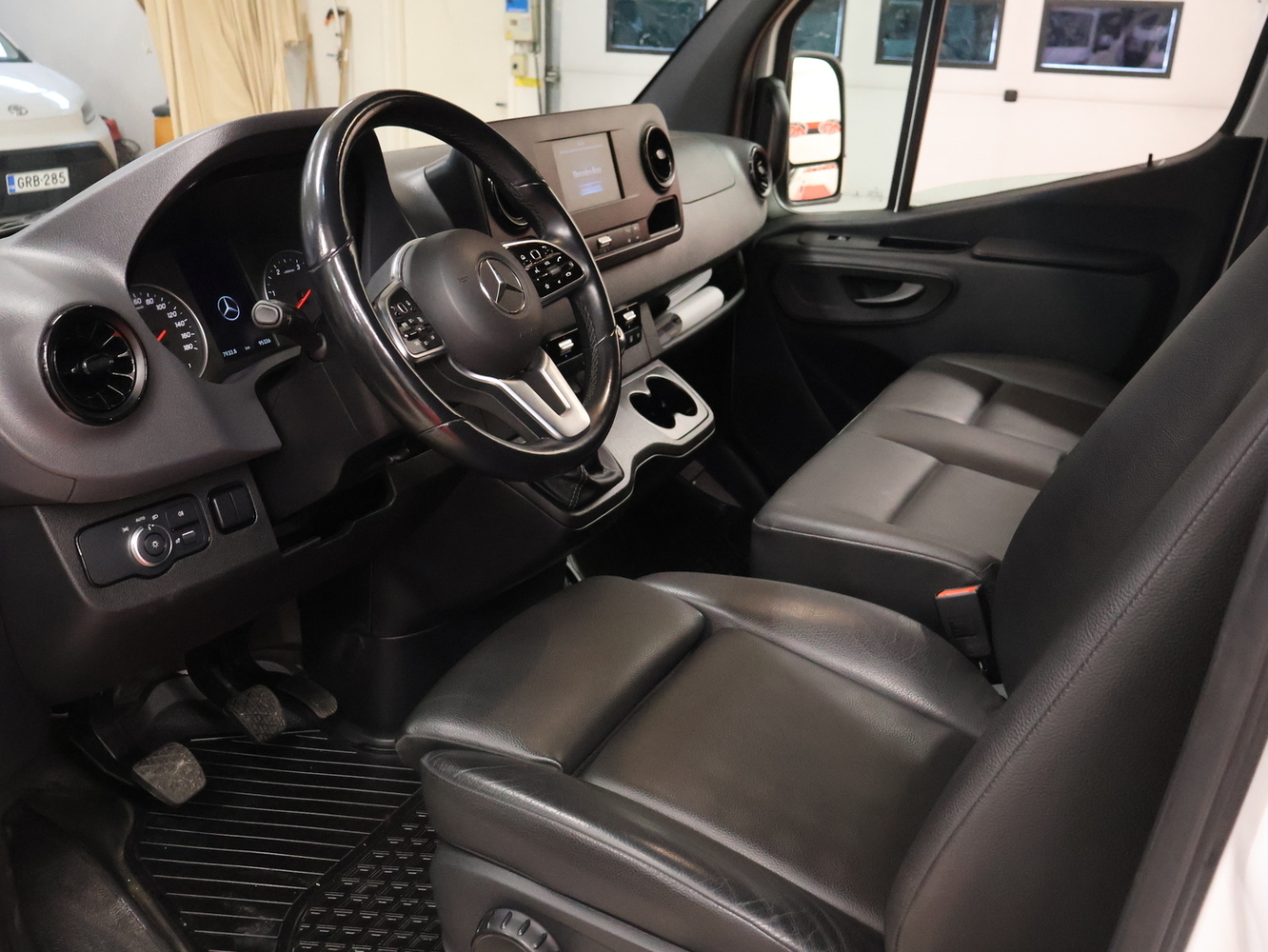 Mercedes-Benz Sprinter vaihtoauto