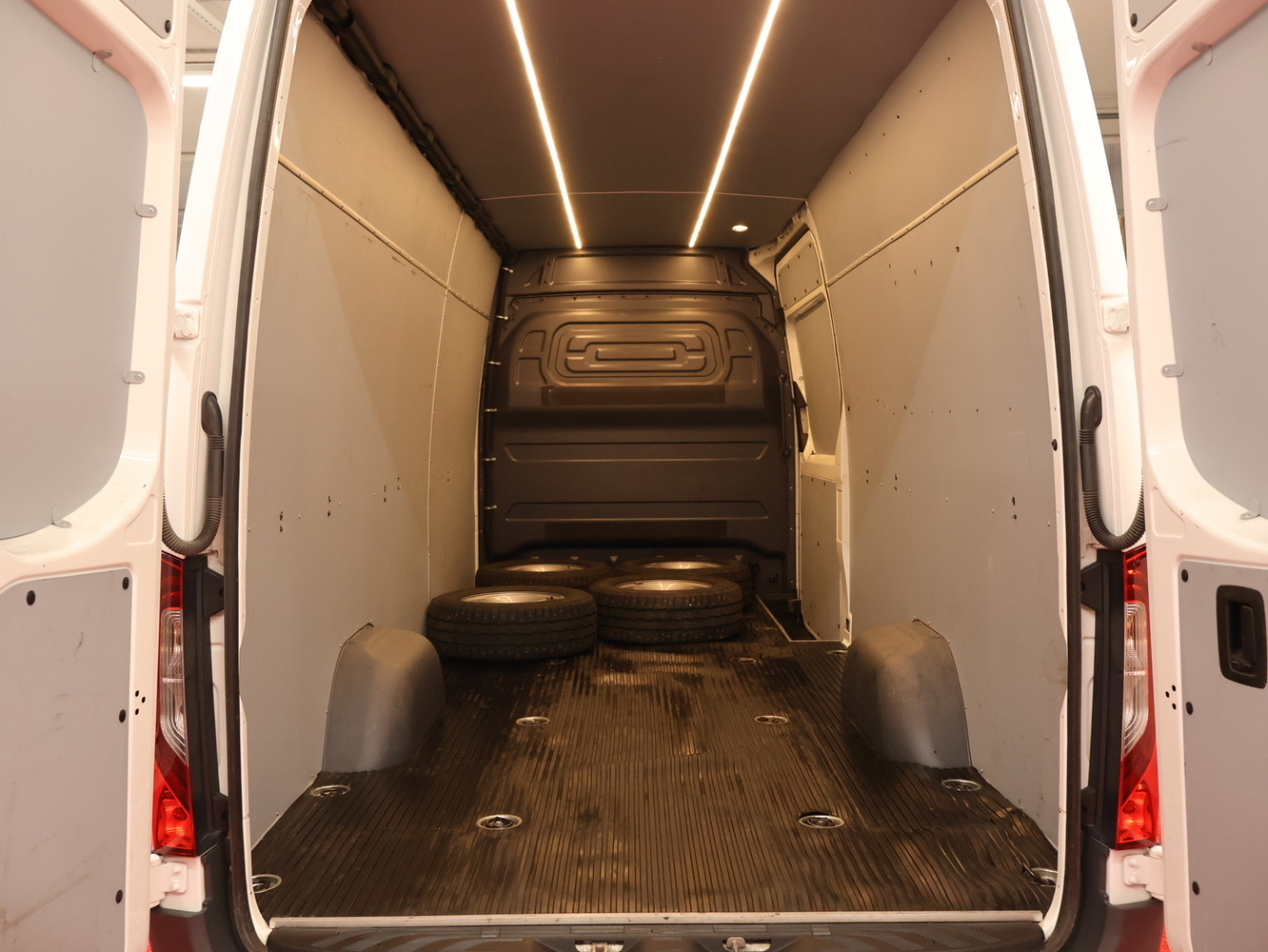 Mercedes-Benz Sprinter vaihtoauto