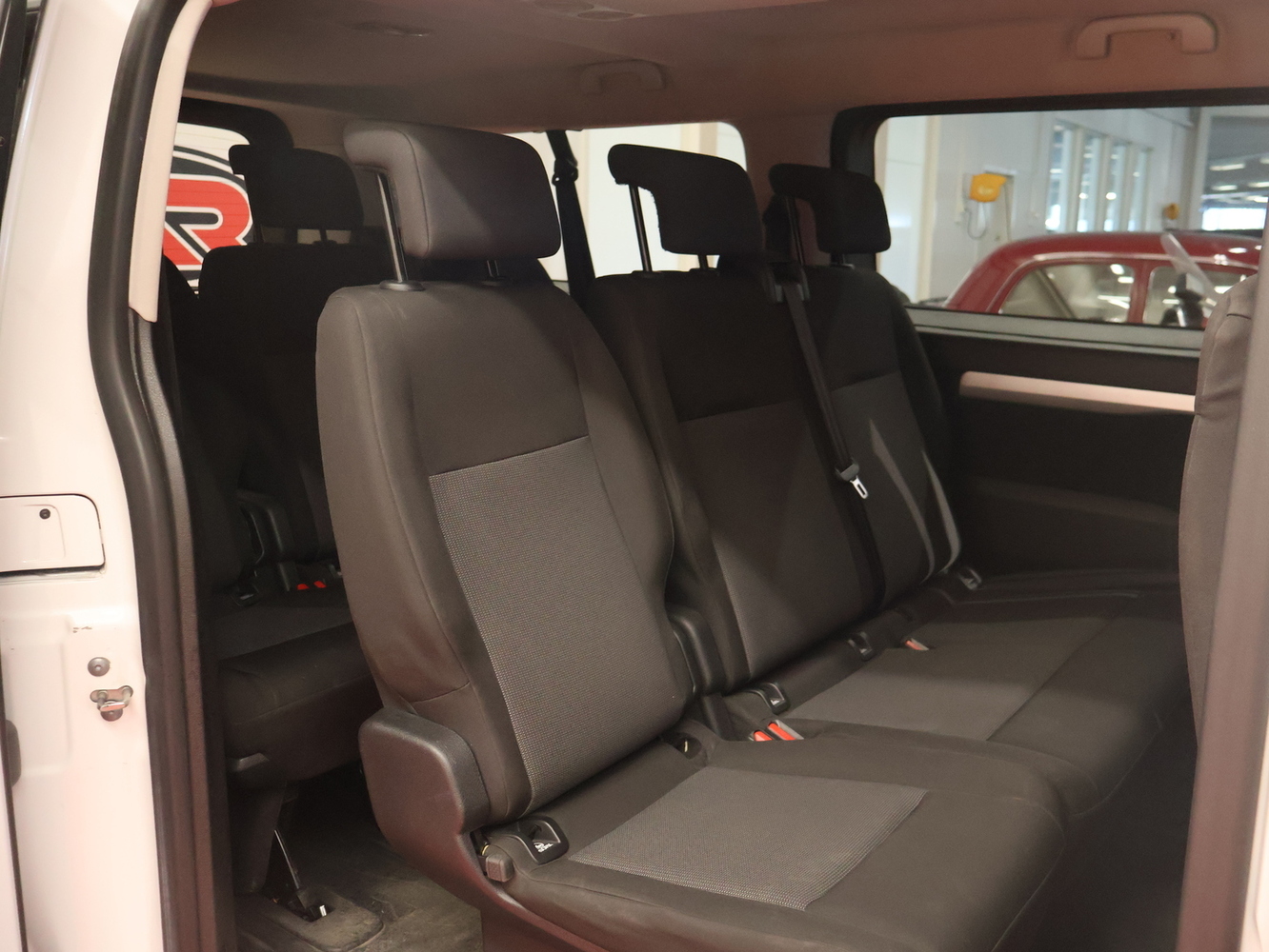 Citroën Spacetourer vaihtoauto