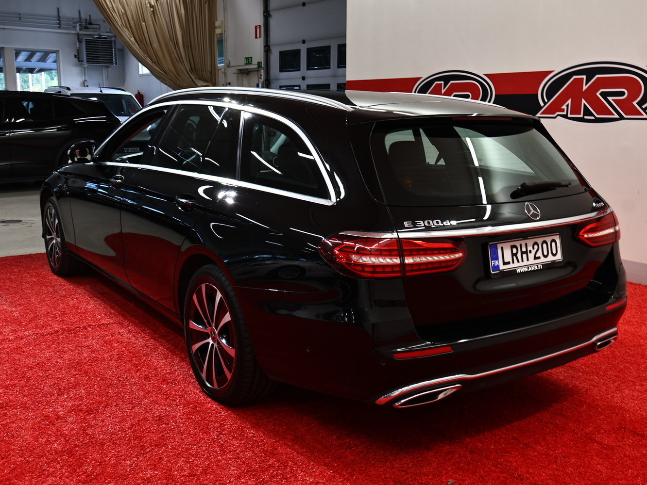 Mercedes-Benz E vaihtoauto