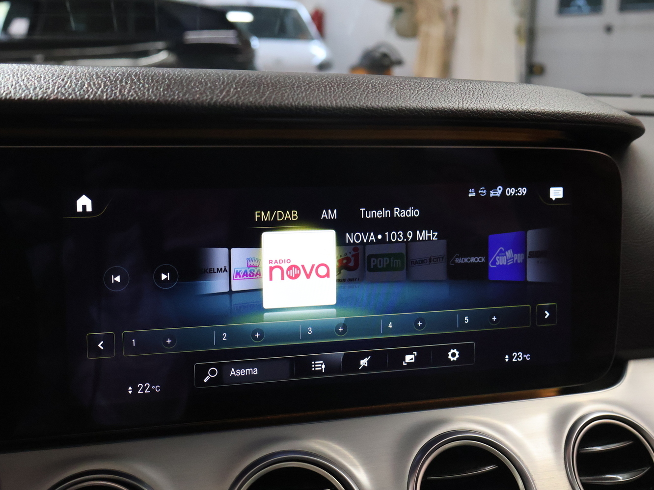 Mercedes-Benz E vaihtoauto