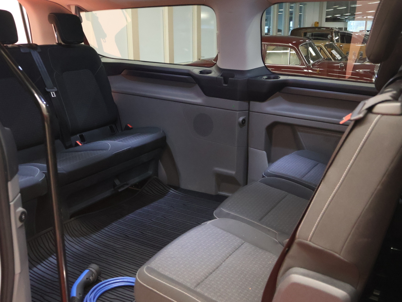 Ford Tourneo Custom vaihtoauto