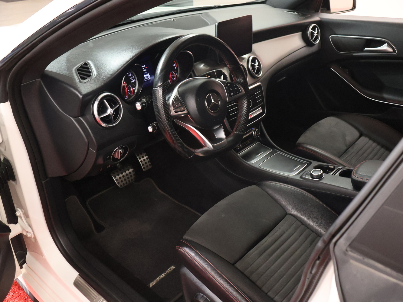 Mercedes-Benz CLA-sarja vaihtoauto