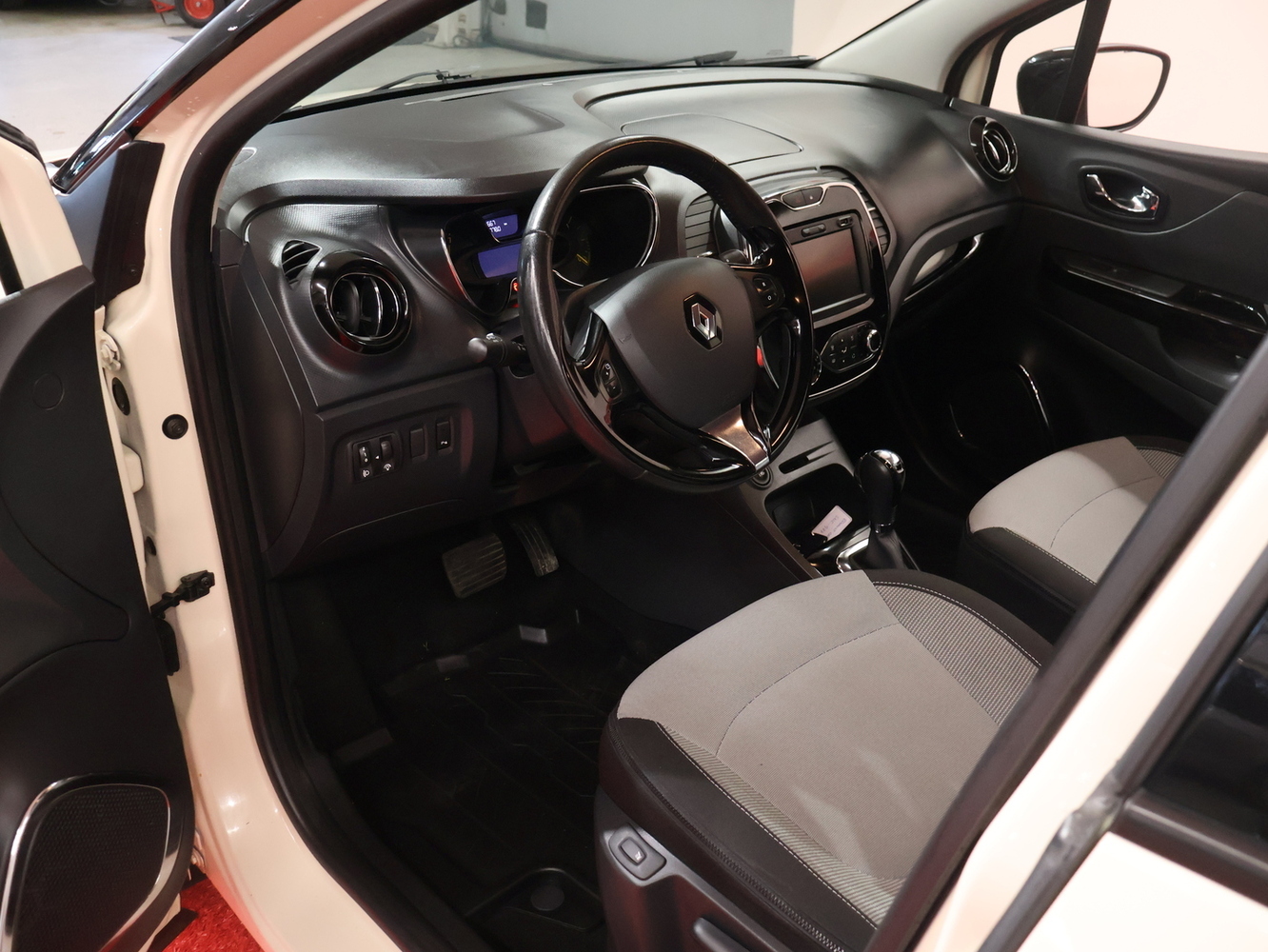 Renault Captur vaihtoauto