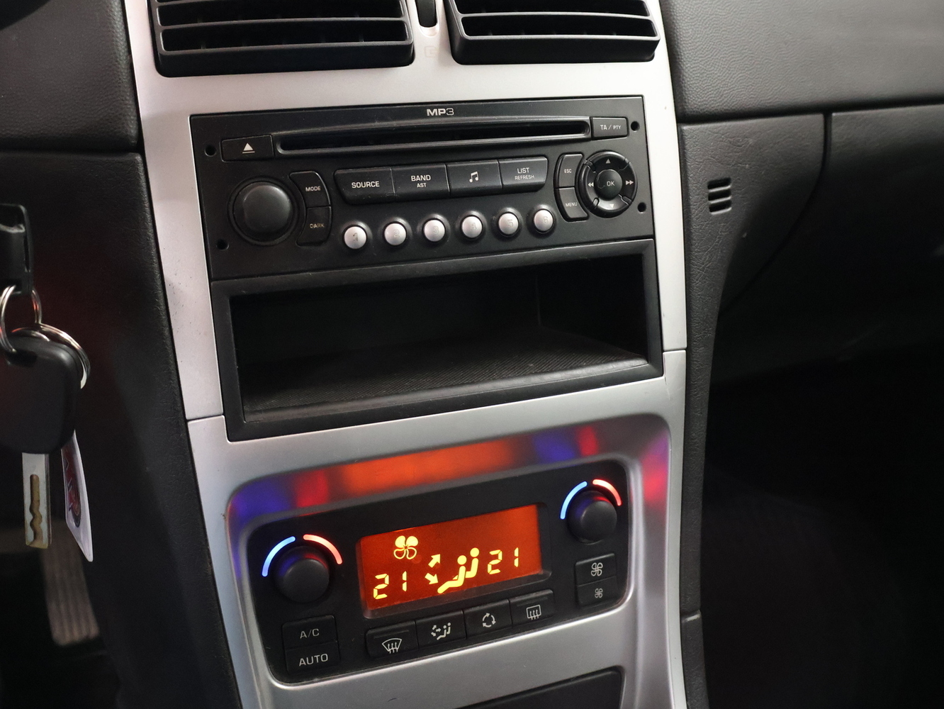 Peugeot 307 vaihtoauto